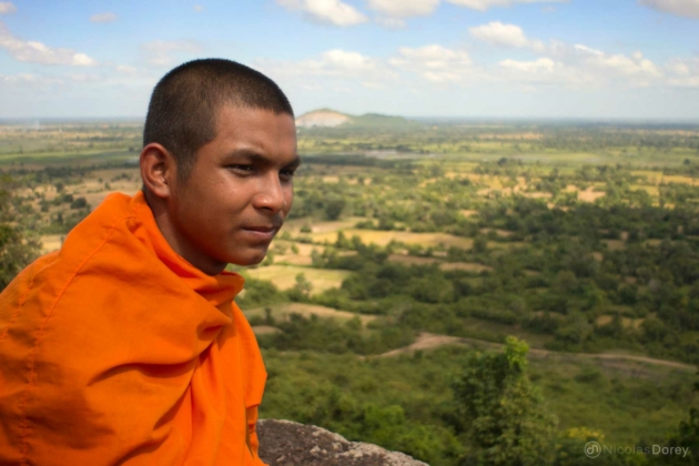 nicolas_dorey_cambodia_phnom_chisor_monk